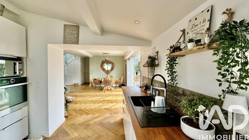 Maison - 140 m² - 6 pièces