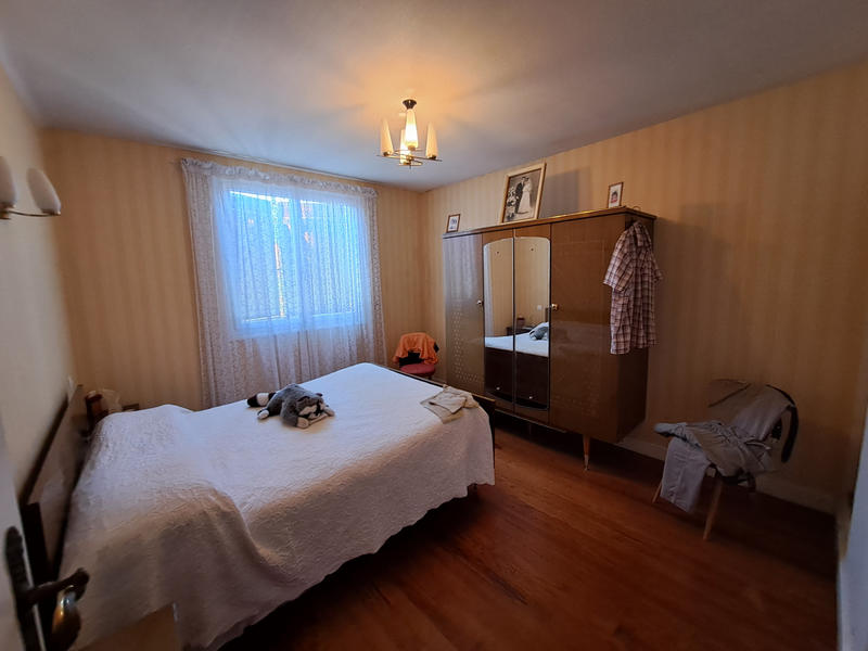 Propriété - 125 m² - 6 pièces