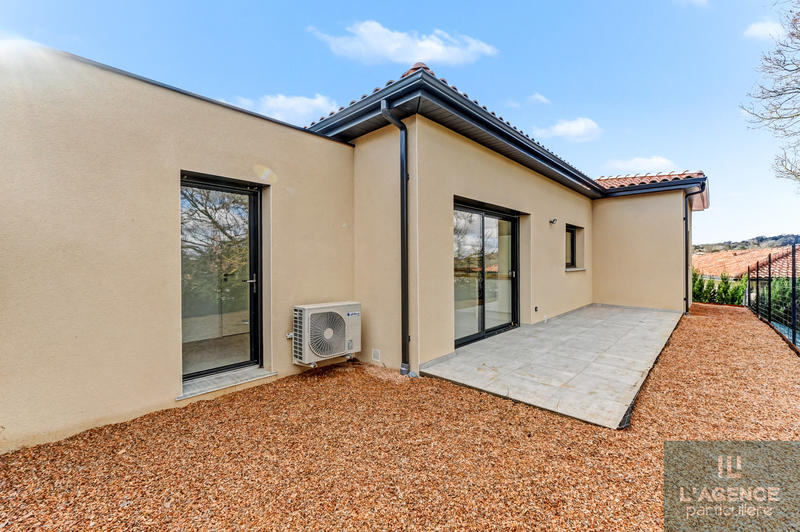 Maison - 122 m² - 5 pièces