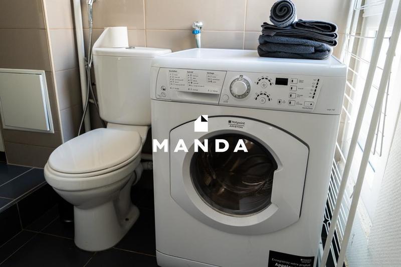 Studio - 30 m² - 1 pièce