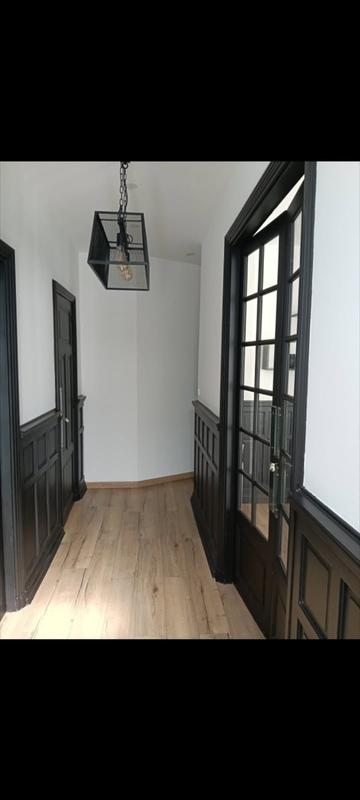 Maison - 180 m² - 8 pièces