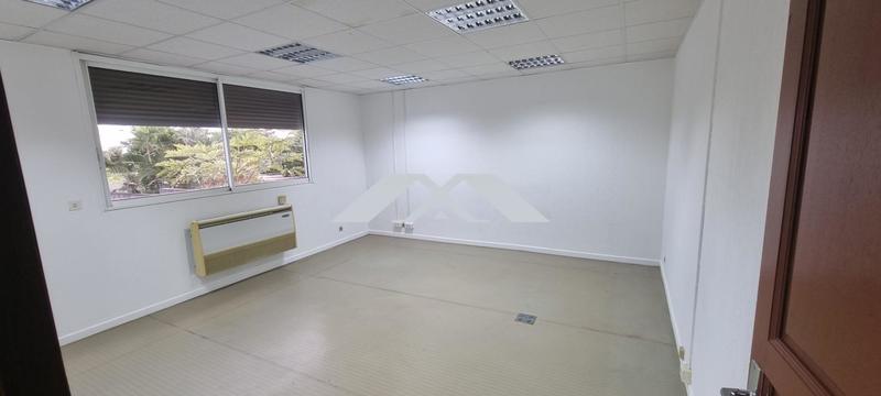 Bureau - 189 m²