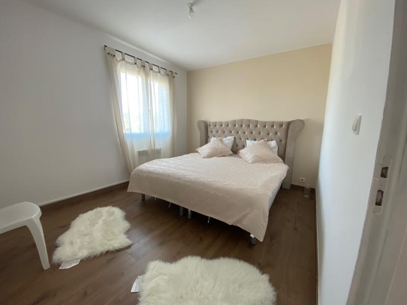 Maison - 232 m² - 10 pièces