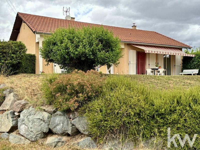 Maison - 94 m² - 4 pièces