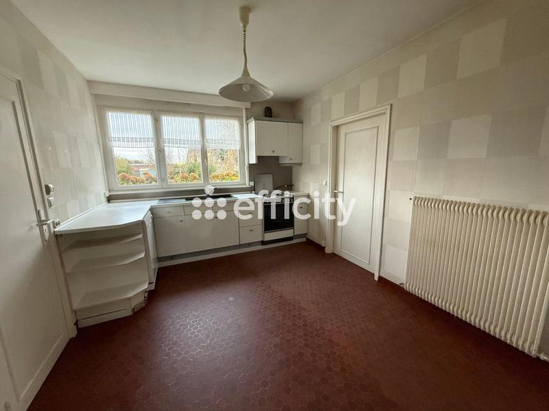 Maison - 164 m² - 8 pièces