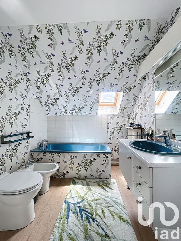 Maison - 120 m² - 5 pièces