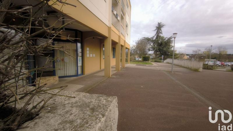 Local commercial - 175 m² - 1 pièce
