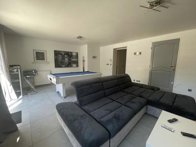 Maison - 139 m² - 6 pièces