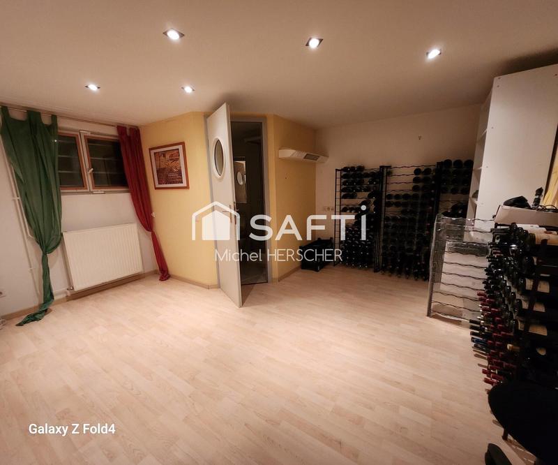 Maison - 215 m² - 8 pièces