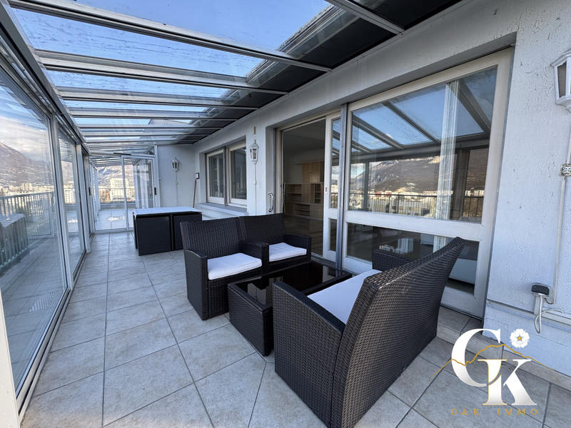 Appartement - 132 m² - 5 pièces