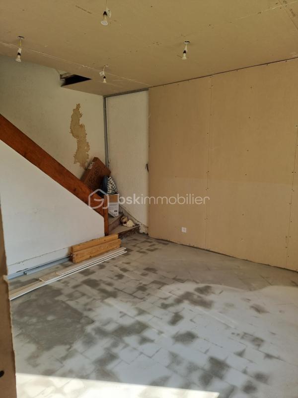 Maison - 92 m² - 4 pièces