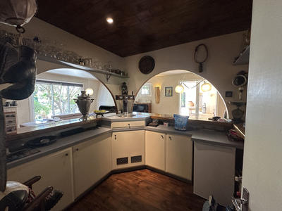 Villa - 365 m² - 10 pièces