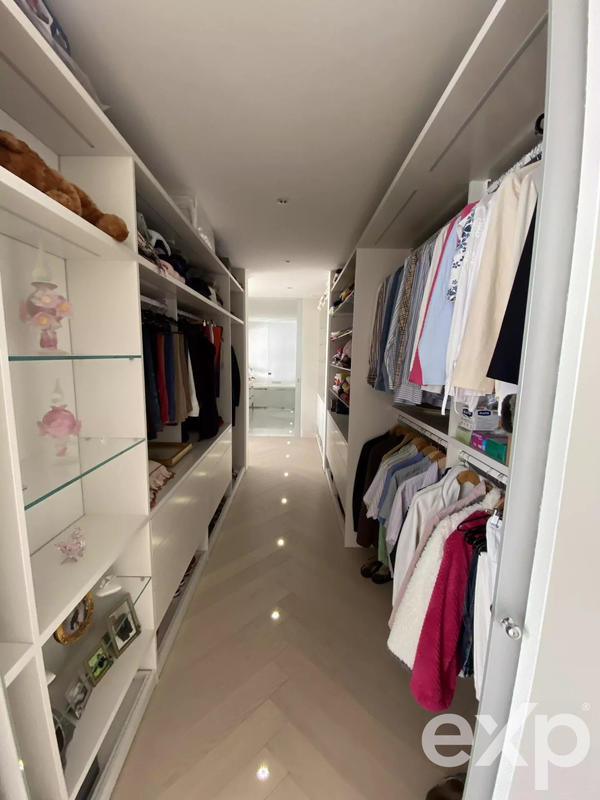 Appartement - 161 m² - 4 pièces