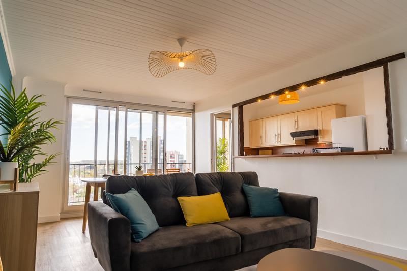 Appartement - 98 m² - 5 pièces