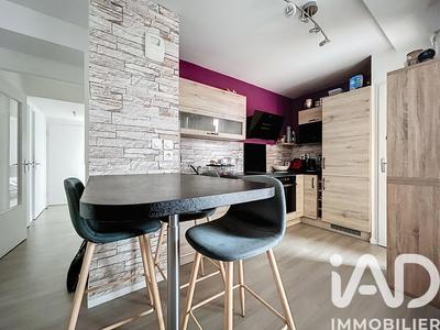Appartement - 64 m² - 3 pièces