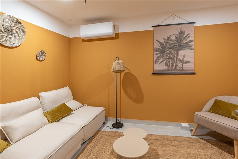 Appartement - 14 m² - 14 pièces