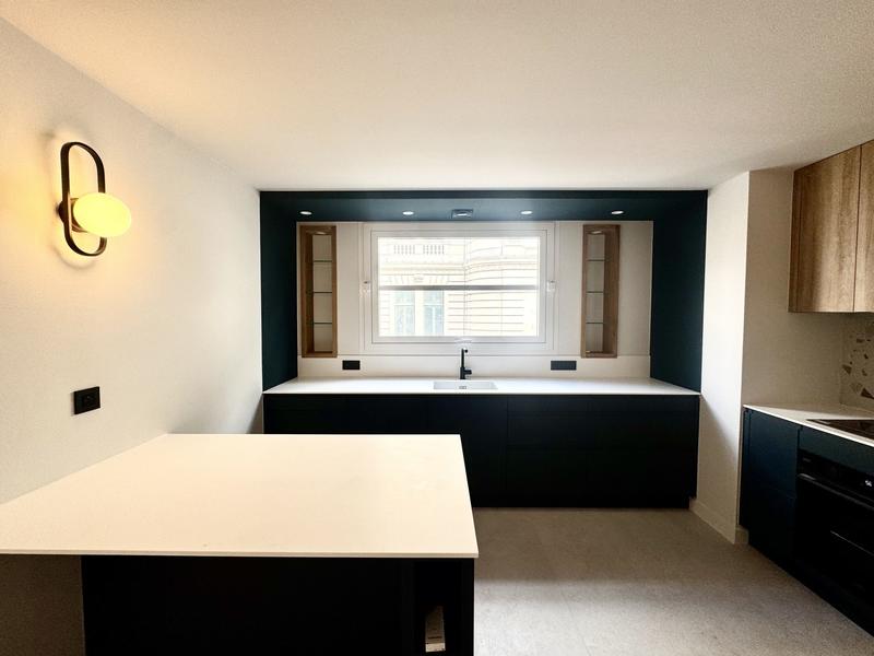 Appartement - 100 m² - 4 pièces