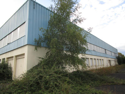 Local d'activité / Entrepôt - 1 200 m² - 2 pièces