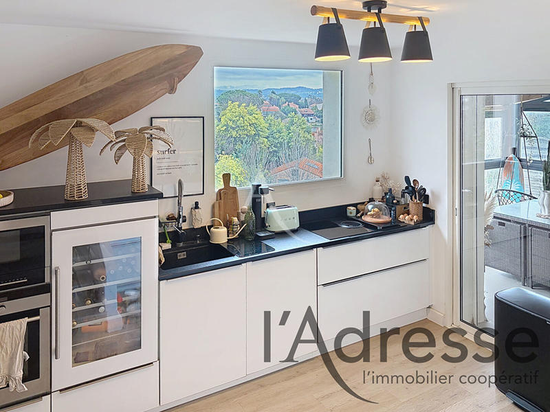 Villa - 202 m² - 5 pièces