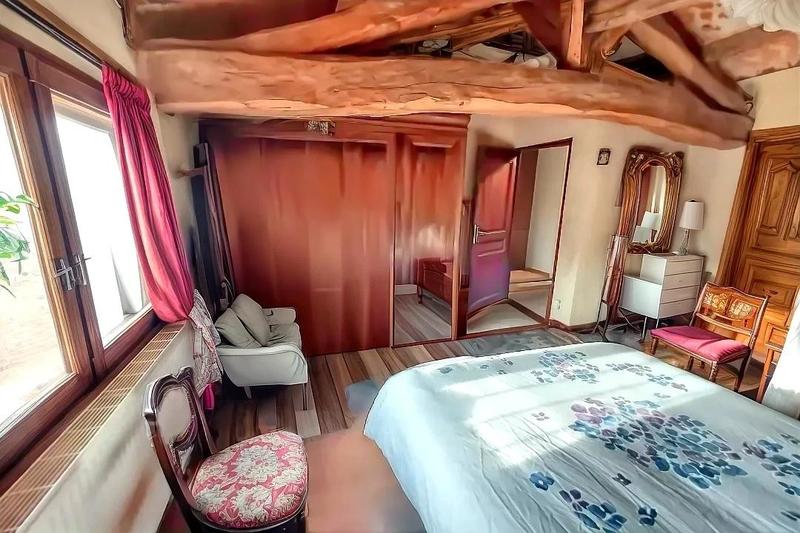 Villa - 479 m² - 15 pièces