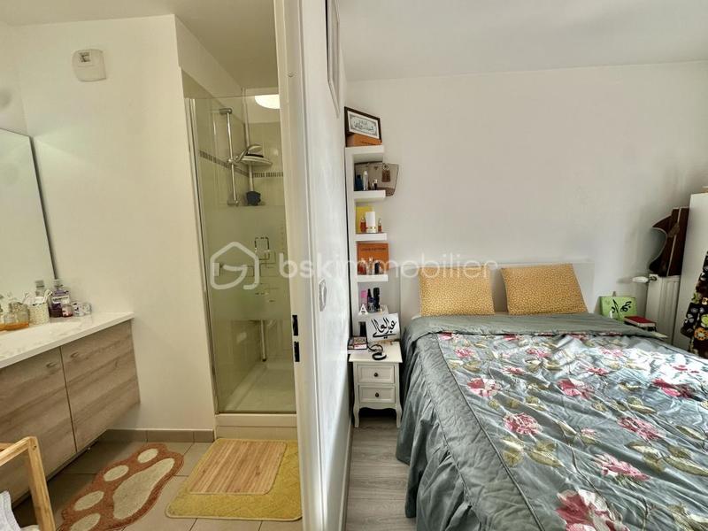 Appartement - 82 m² - 4 pièces