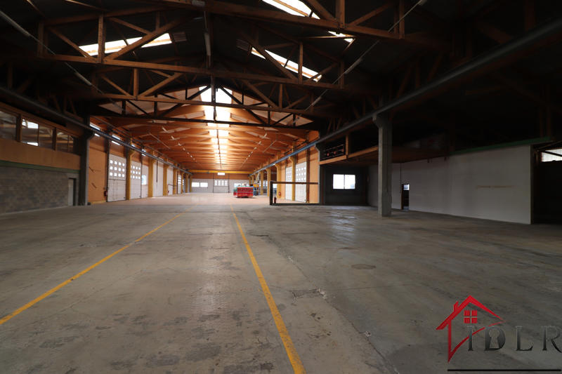 Local d'activités - 22 000 m²