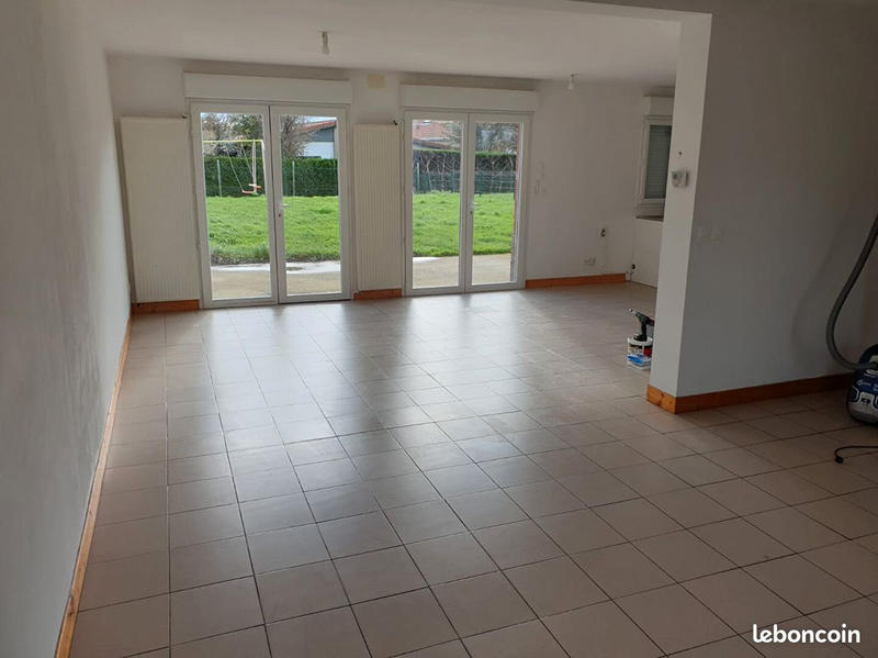 Maison - 120 m² - 7 pièces