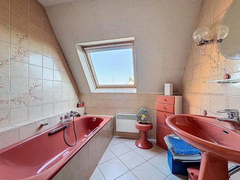 Maison - 174 m² - 7 pièces