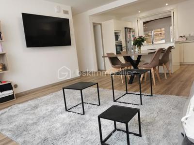 Maison de ville - 150 m² - 7 pièces