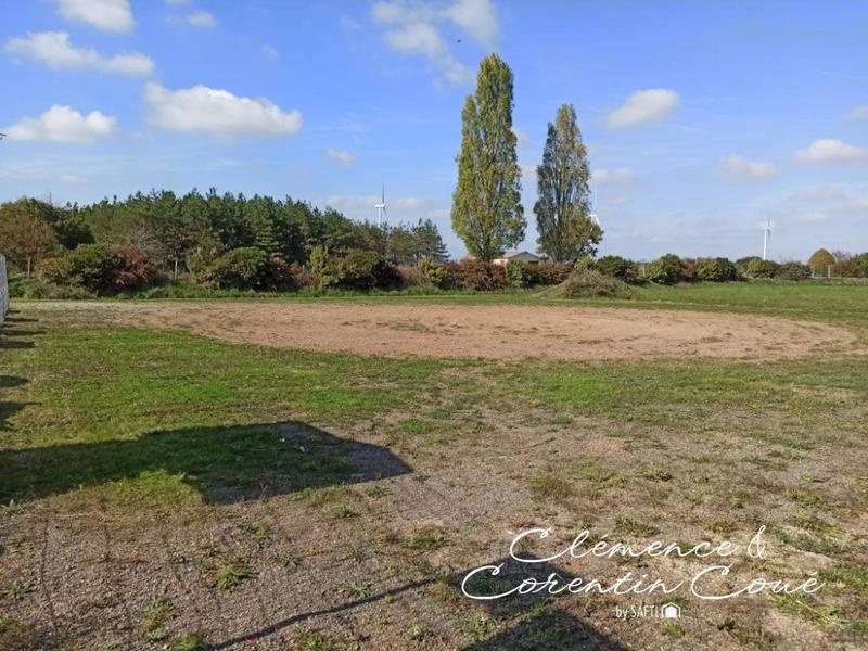 Terrain industriel - 1 542 m²