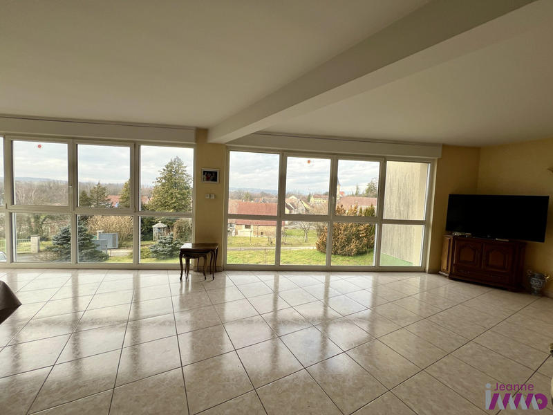 Maison - 190 m² - 4 pièces