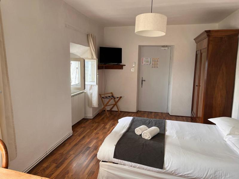 Maison de maîtres - 900 m² - 19 pièces