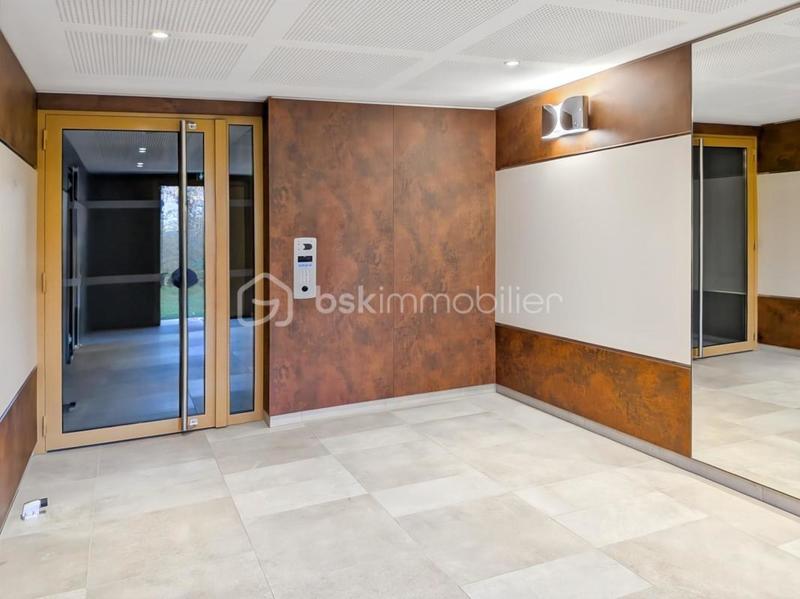 Appartement - 85 m² - 4 pièces