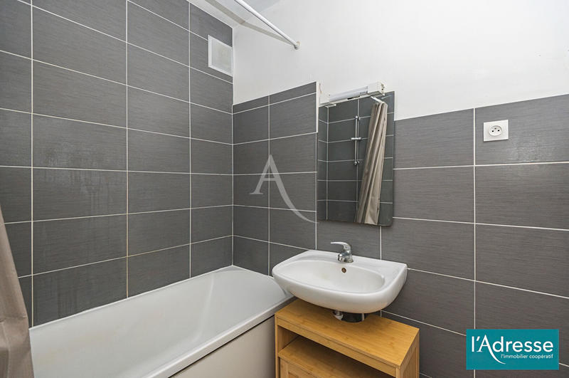 Appartement - 92 m² - 4 pièces