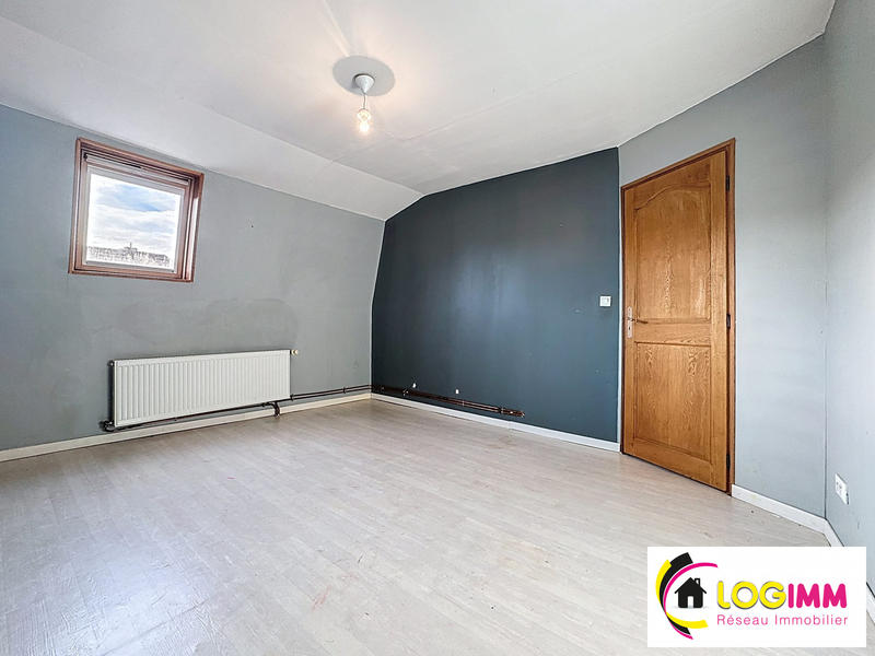 Maison - 170 m² - 9 pièces