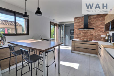 Villa - 164 m² - 7 pièces