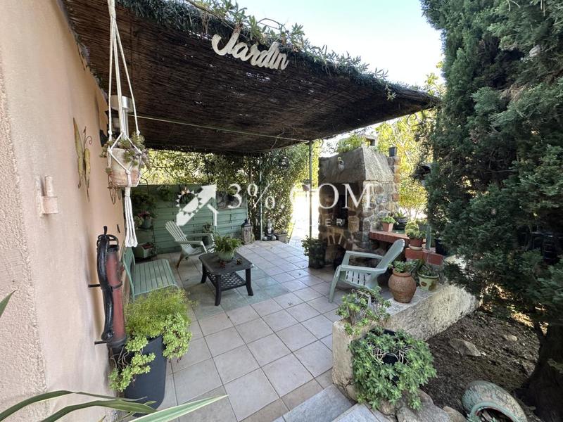 Maison - 183 m² - 8 pièces