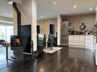 Maison - 125 m² - 6 pièces