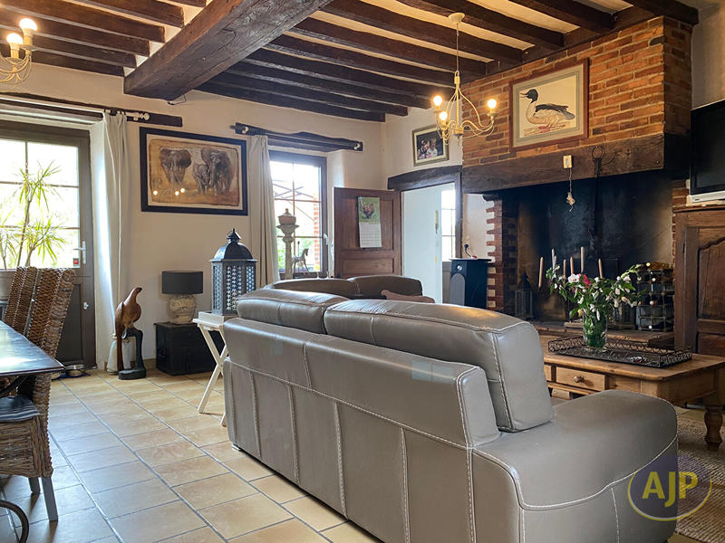 Demeure - 191 m² - 7 pièces