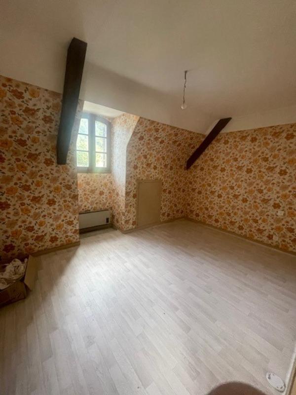 Corps de ferme - 250 m² - 15 pièces