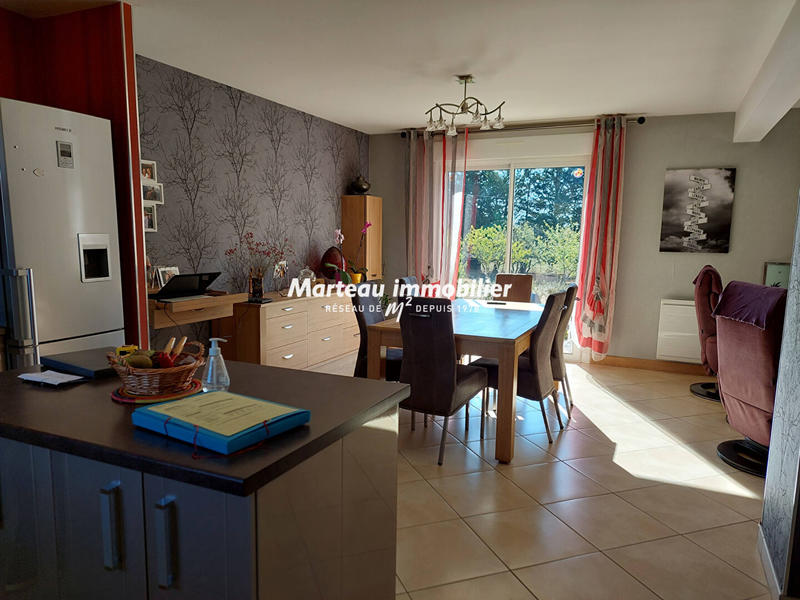 Maison - 90 m² - 4 pièces