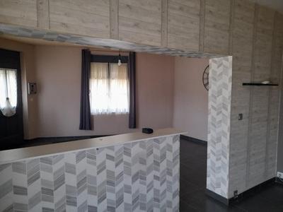 Maison - 80 m² - 5 pièces