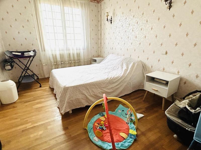 Maison jumelée - 115 m² - 6 pièces