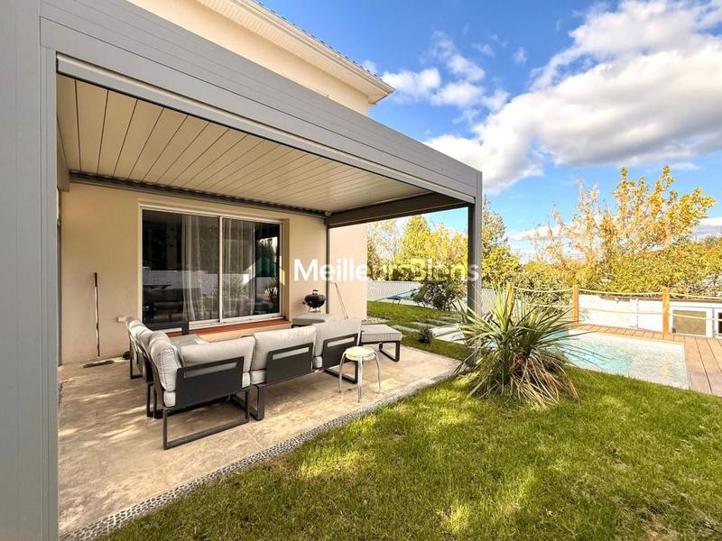 Maison - 125 m² - 5 pièces