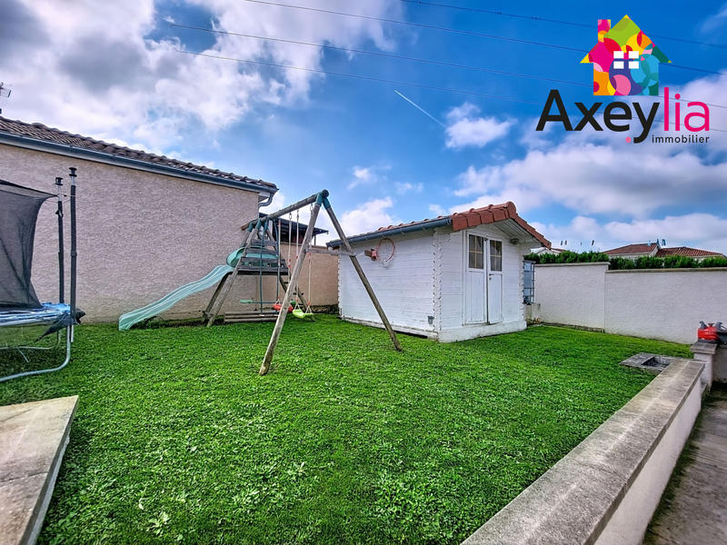 Maison - 102 m² - 6 pièces