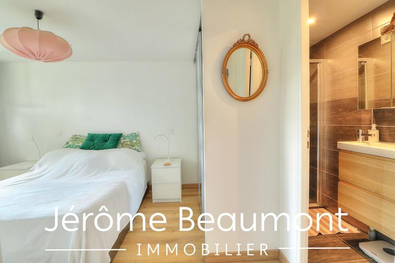 Maison - 87 m² - 6 pièces