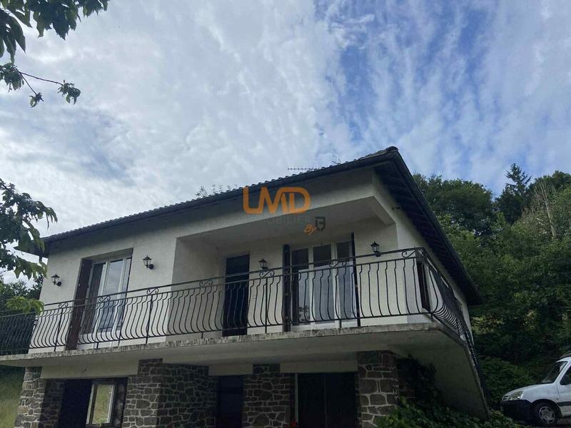 Maison - 95 m² - 5 pièces