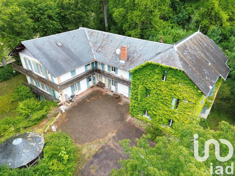 Maison - 430 m² - 12 pièces