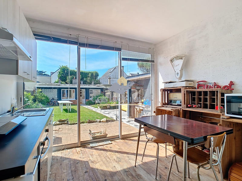 Maison - 166 m² - 7 pièces