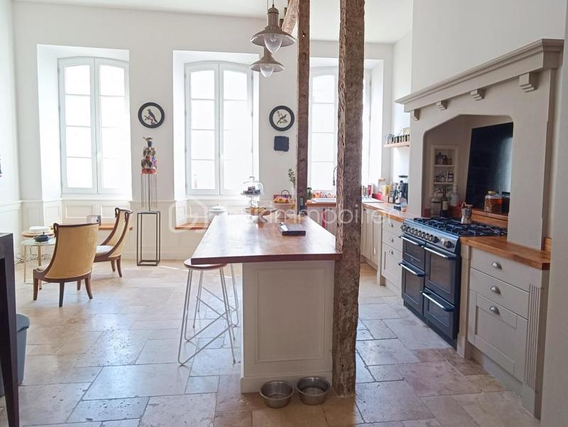Maison de ville - 190 m² - 8 pièces